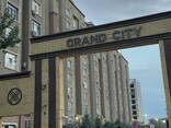 Ищете просторную 2-комнатную квартиру без лишних затрат? Этот вариант — именно такой! - фото 1