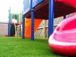 Искусственный газон для детской площадки