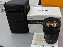 Объектив Sigma 50mm f/1.4 DG